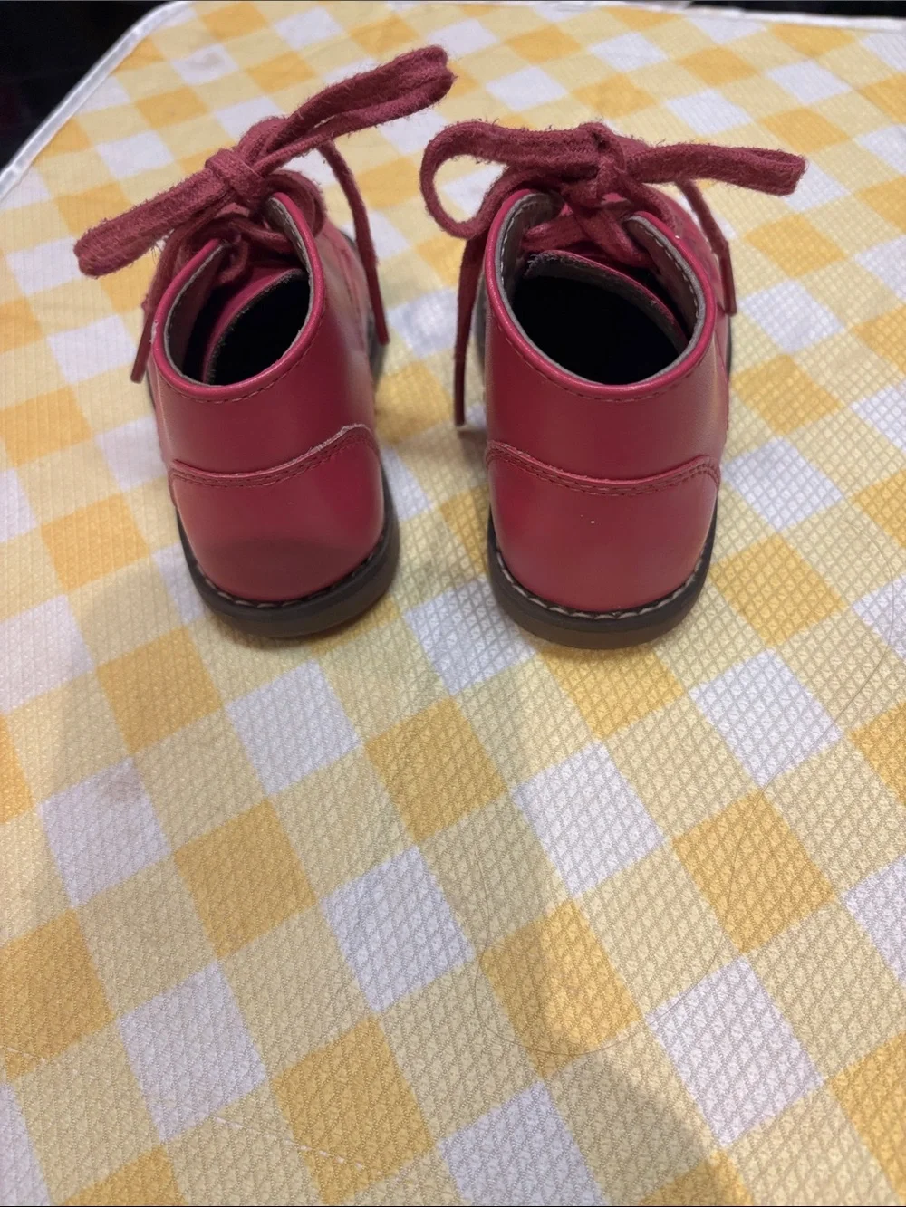 FootMates Hot Pink Lace-Up Kids Dress Shoes